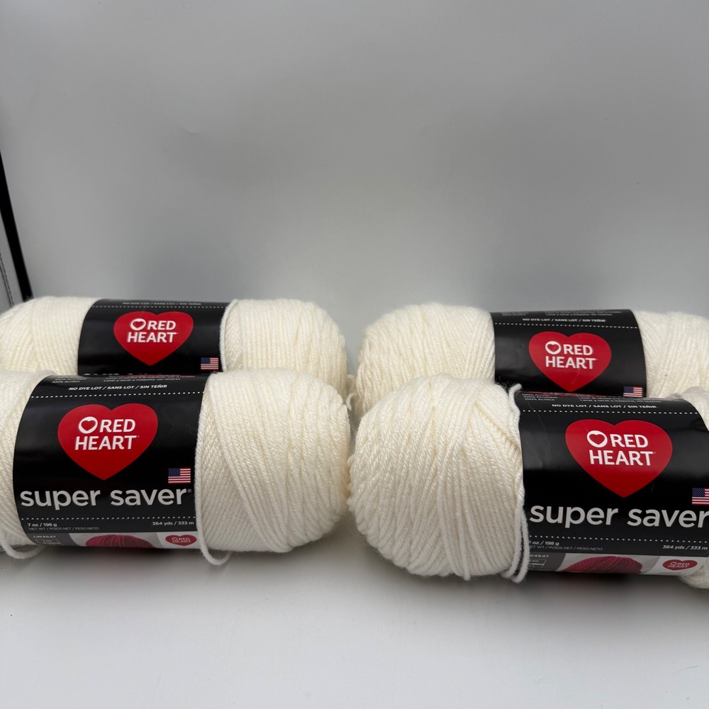 Red Heart Super Saver Yarn Soft White 0316 Medium 4 Worsted 7oz 4 Skeins Lot